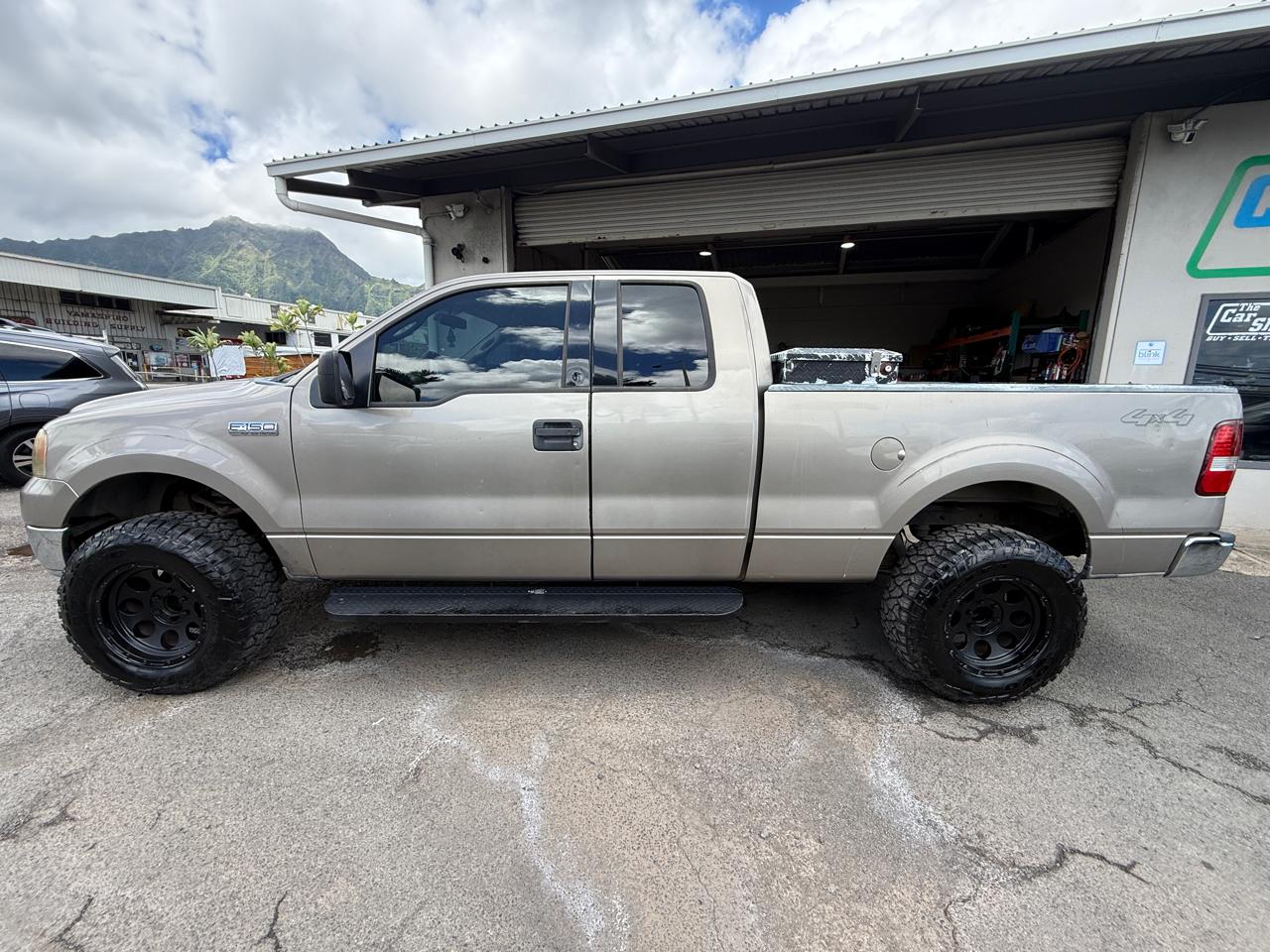 Ford F-150 XLT SuperCab 4WD 2004
