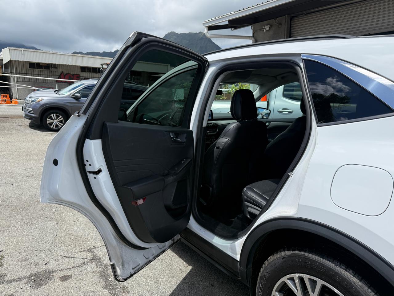 Ford Escape Hybrid SEL 2021