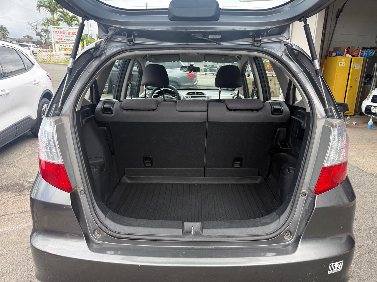 Honda Fit 5-Speed AT 2013