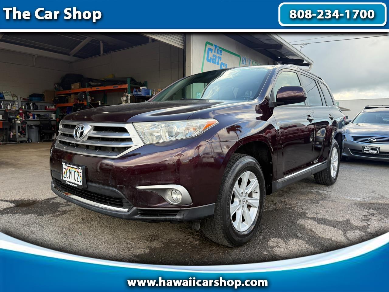 Toyota Highlander Plus 4D SUV FWD 2013