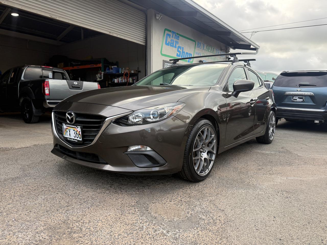 Mazda MAZDA3 i Sport AT 5-Door 2015
