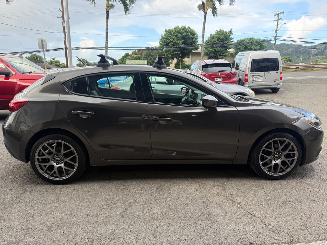 Mazda MAZDA3 i Sport AT 5-Door 2015