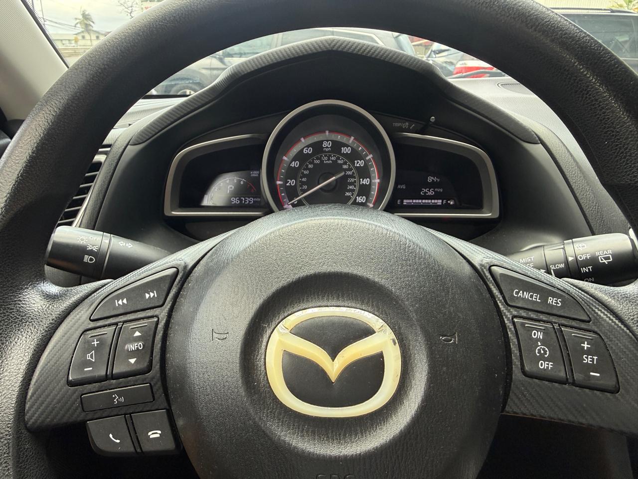 Mazda MAZDA3 i Sport AT 5-Door 2015
