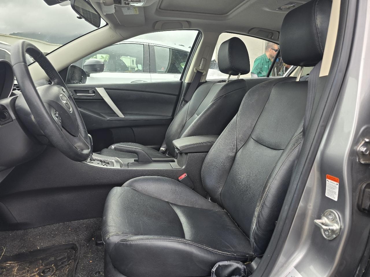 Mazda MAZDA3 s Grand Touring 4-Door 2010
