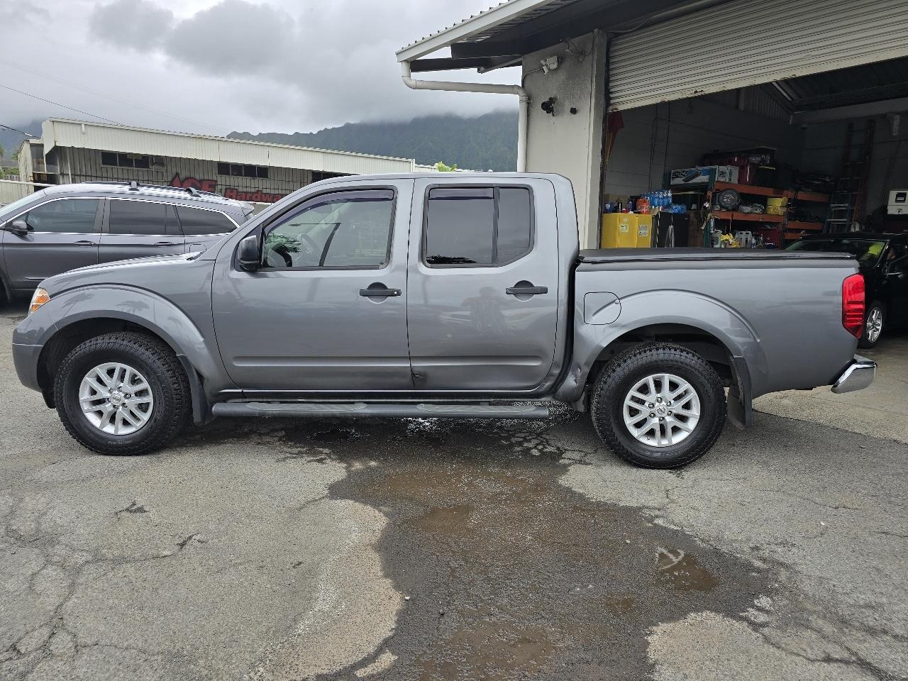 Nissan Frontier SV Crew Cab 4X4 V6 2019