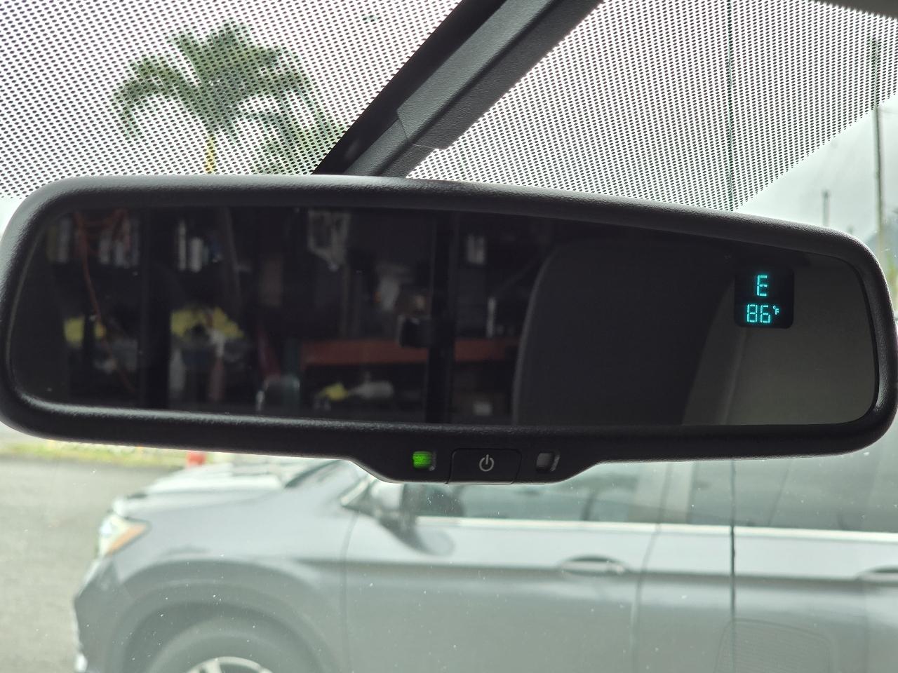 Nissan Frontier SV Crew Cab 4X4 V6 2019