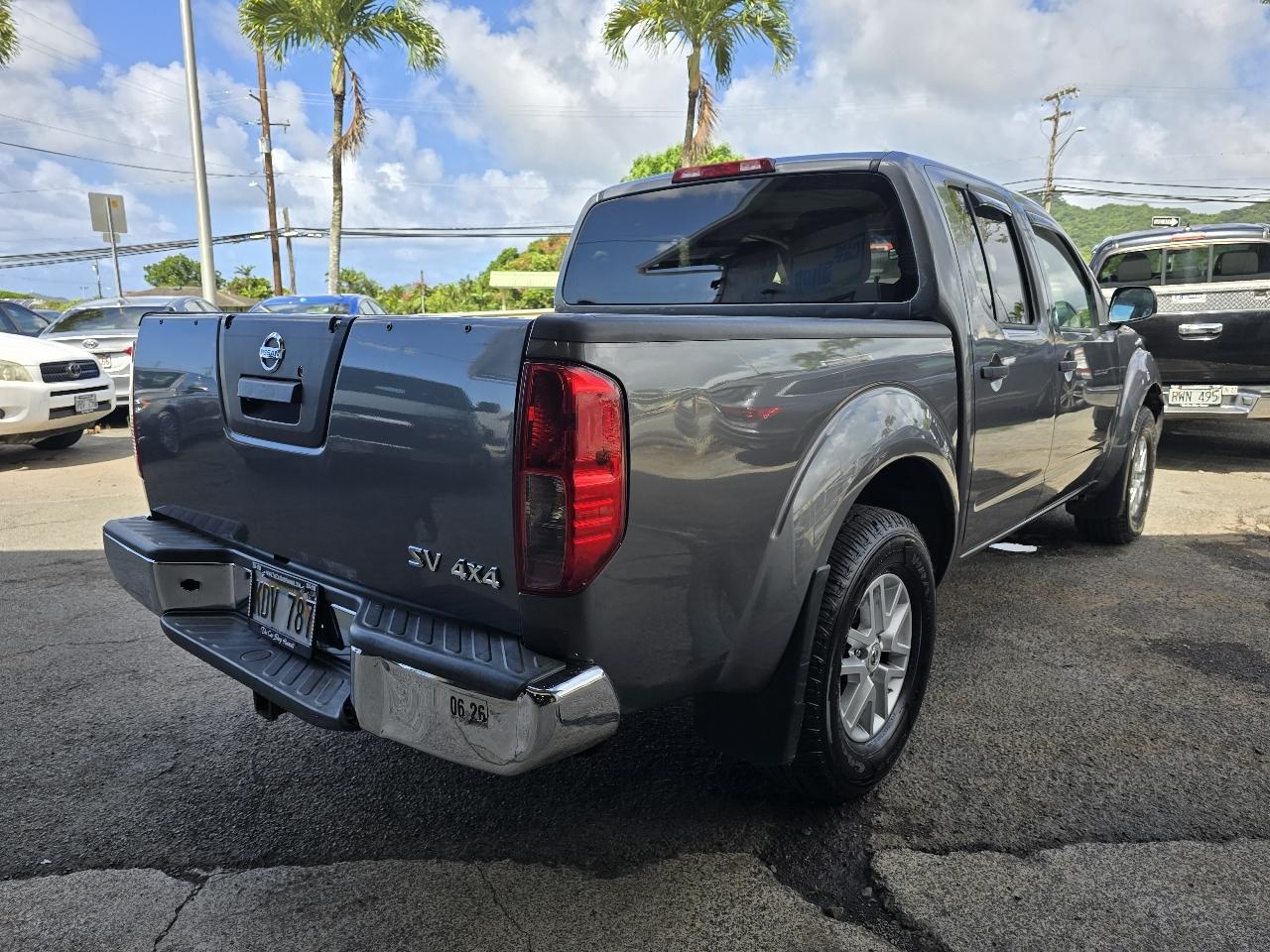 Nissan Frontier SV Crew Cab 4X4 V6 2019