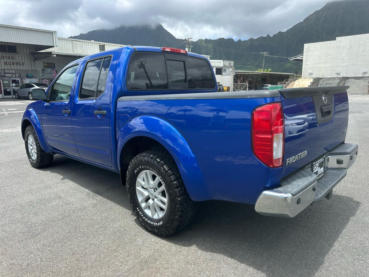 Nissan Frontier S Crew Cab 5AT 2WD 2015