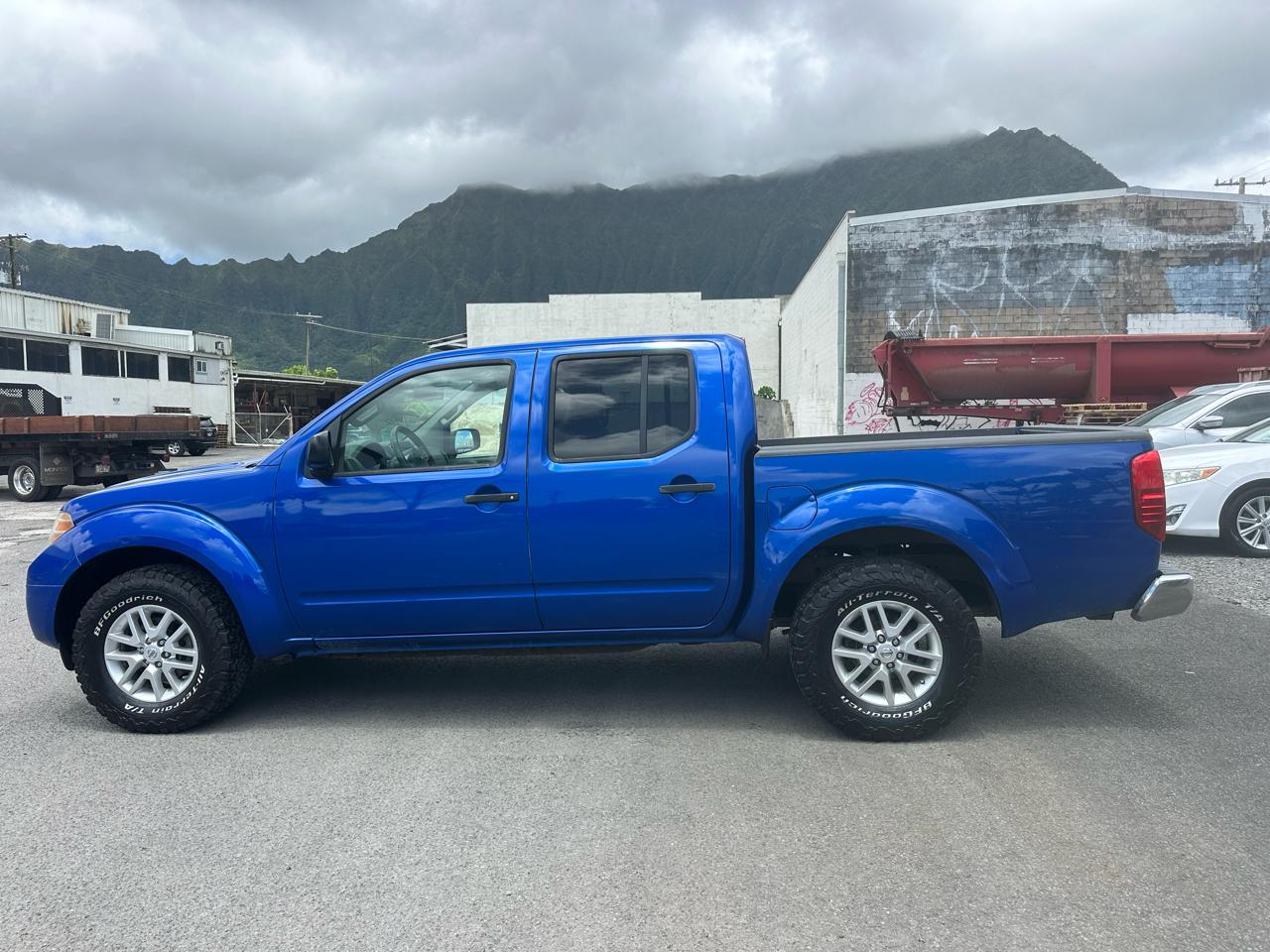 Nissan Frontier S Crew Cab 5AT 2WD 2015