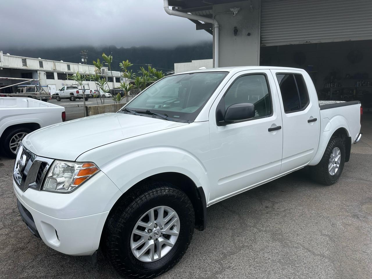 Nissan Frontier PRO-4X Crew Cab 5AT 4WD 2017