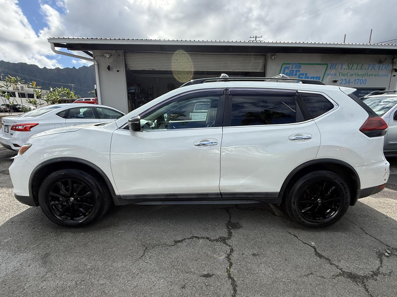 Nissan Rogue SV FWD 2018