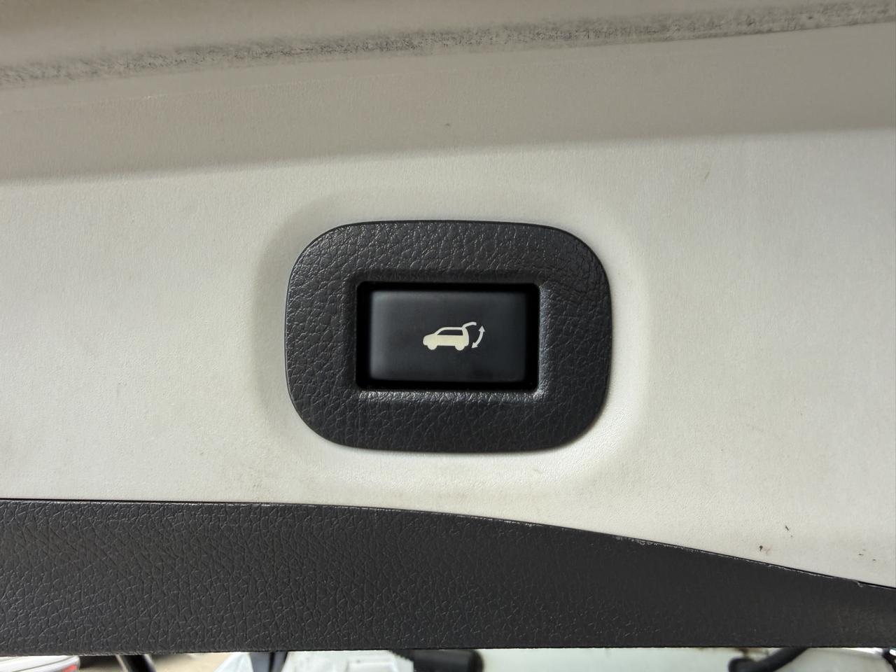 Nissan Rogue SV FWD 2018