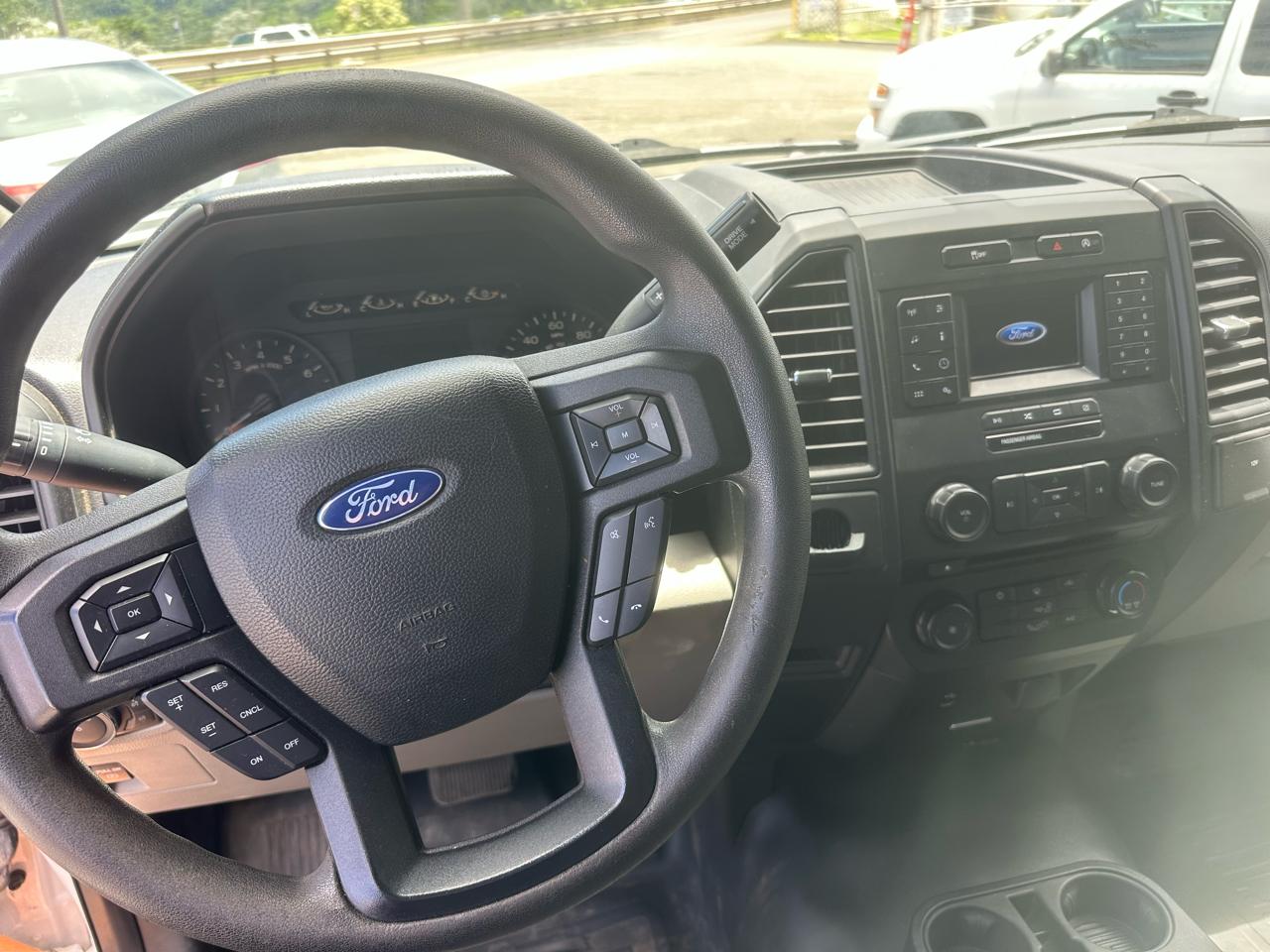 Ford F-150 XL 8-ft. Bed 2WD 2018