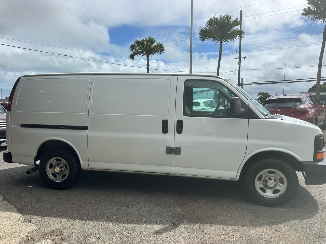 Chevrolet Express 1500 Cargo 2004