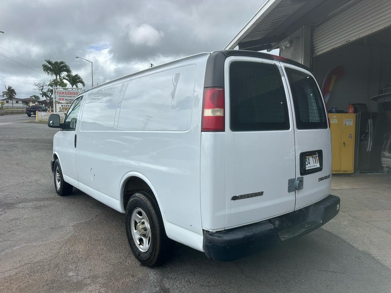 Chevrolet Express 1500 Cargo 2004