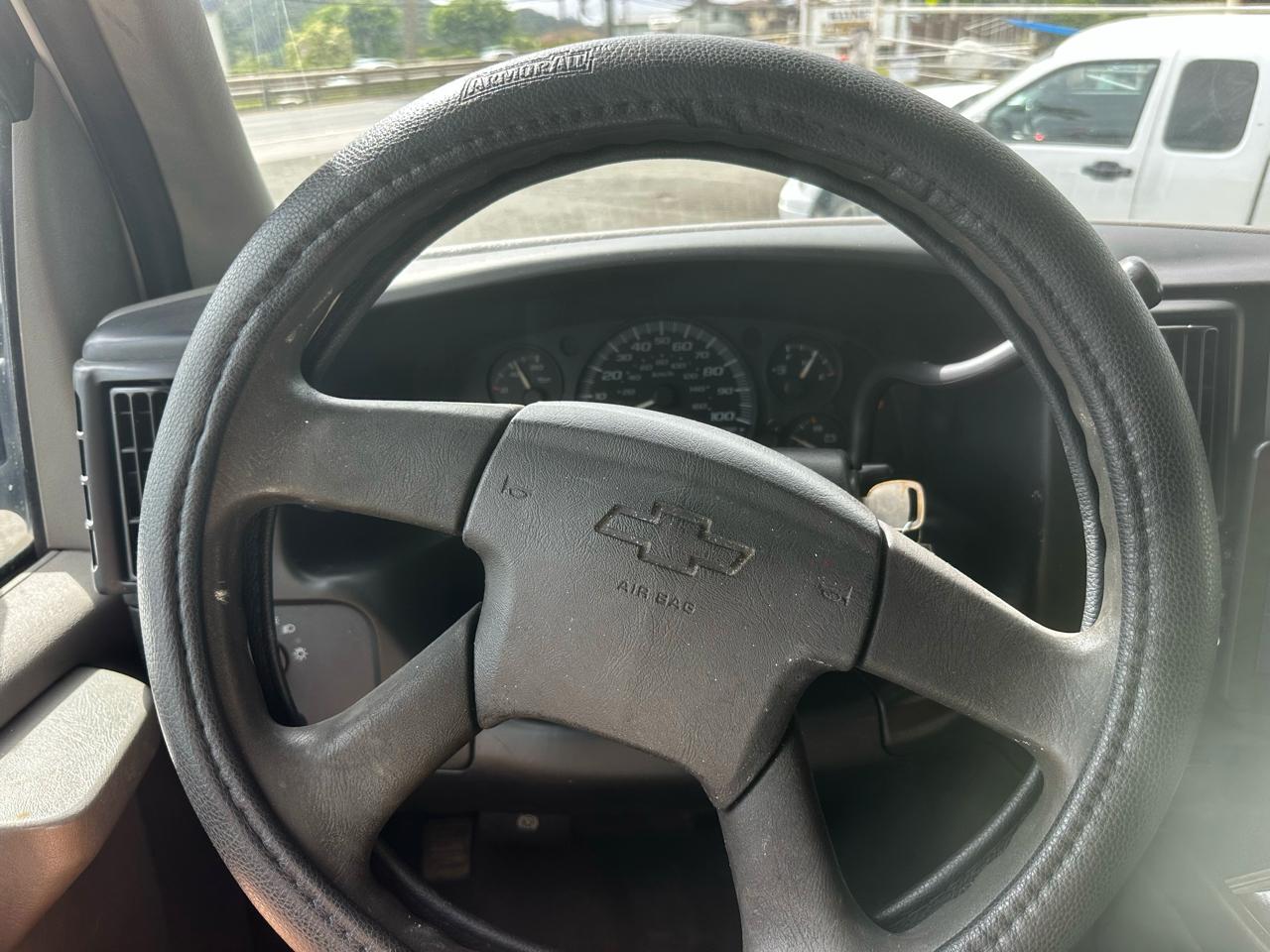 Chevrolet Express 1500 Cargo 2004