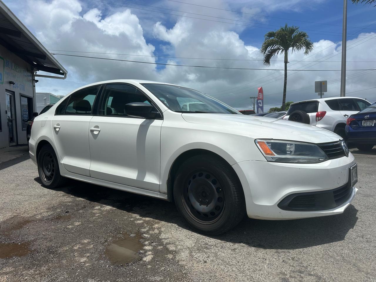Volkswagen Jetta S 2013