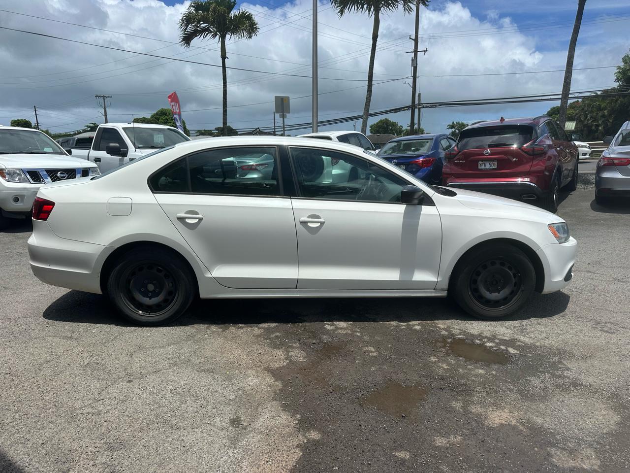 Volkswagen Jetta S 2013