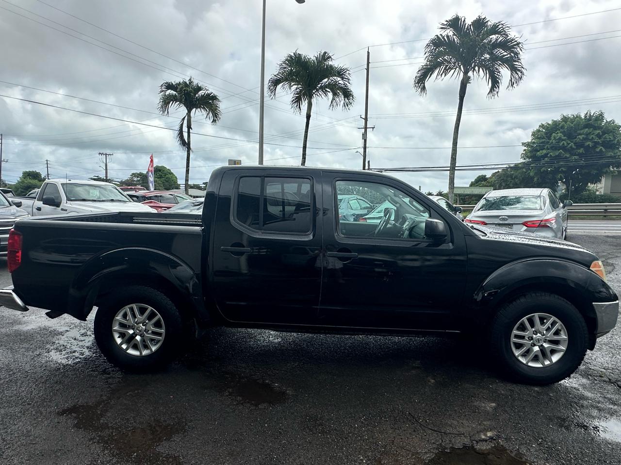 Nissan Frontier S Crew Cab 5AT 2WD 2016