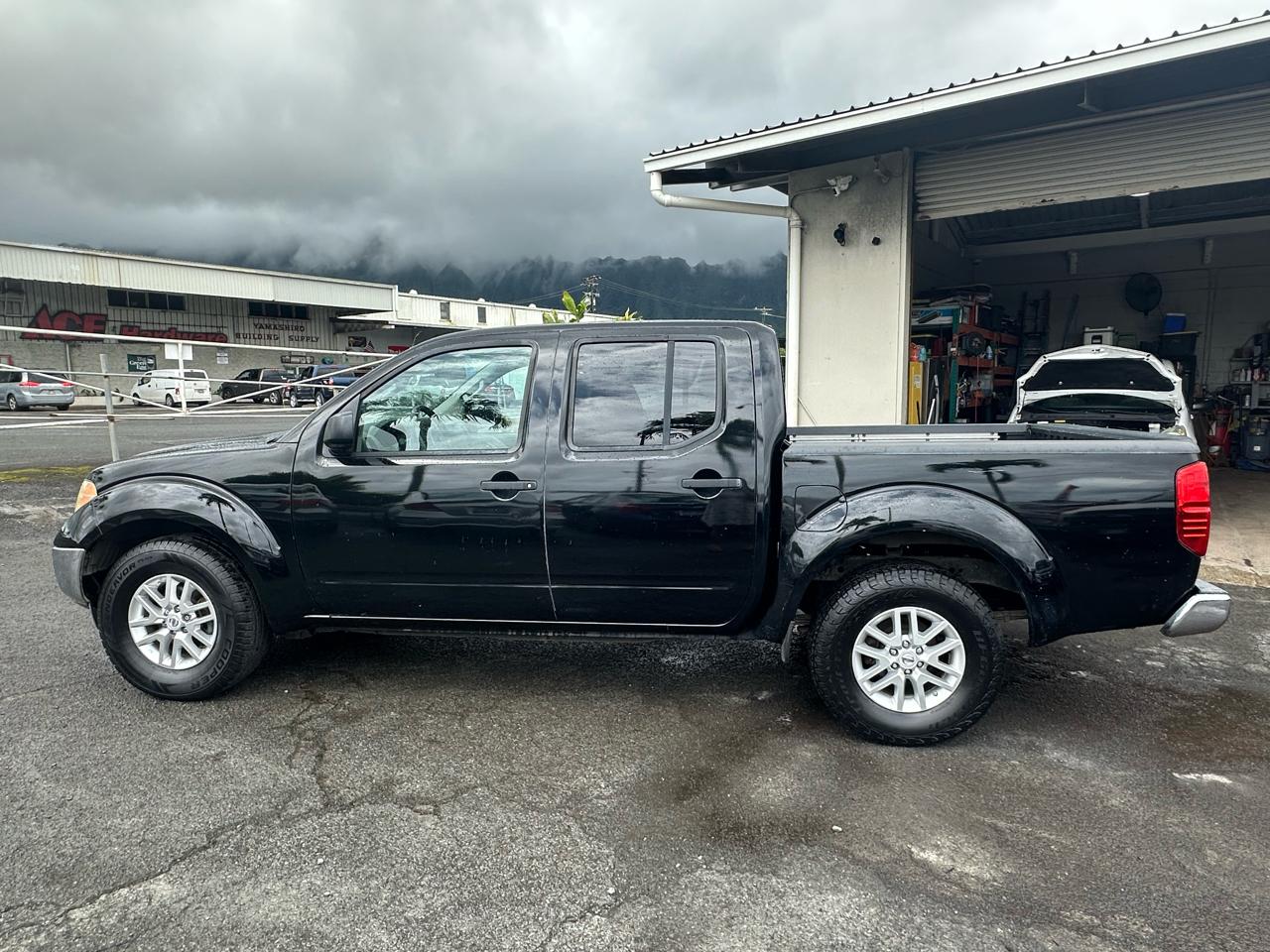 Nissan Frontier S Crew Cab 5AT 2WD 2016
