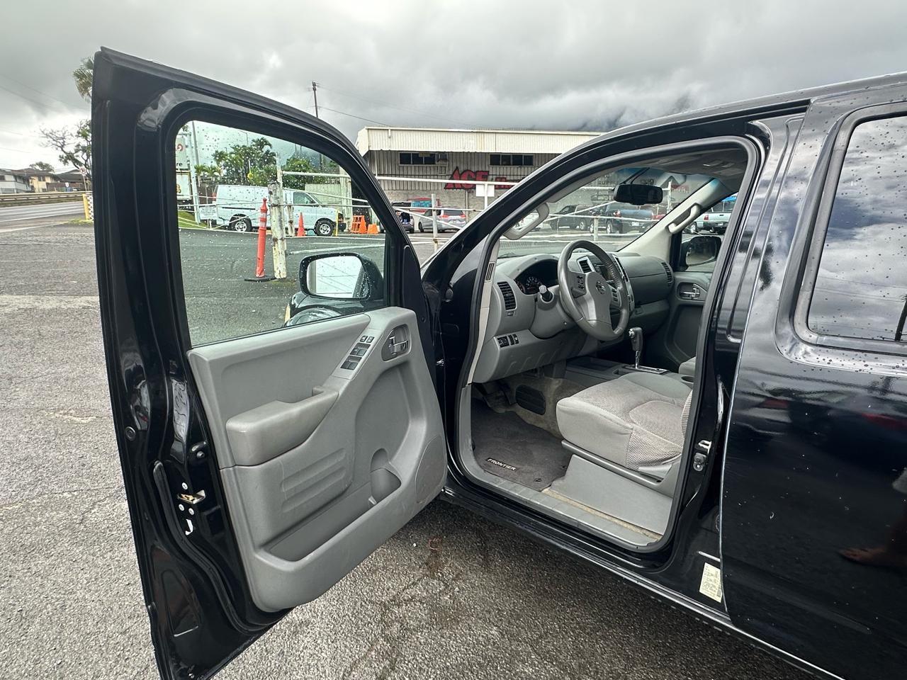 Nissan Frontier S Crew Cab 5AT 2WD 2016