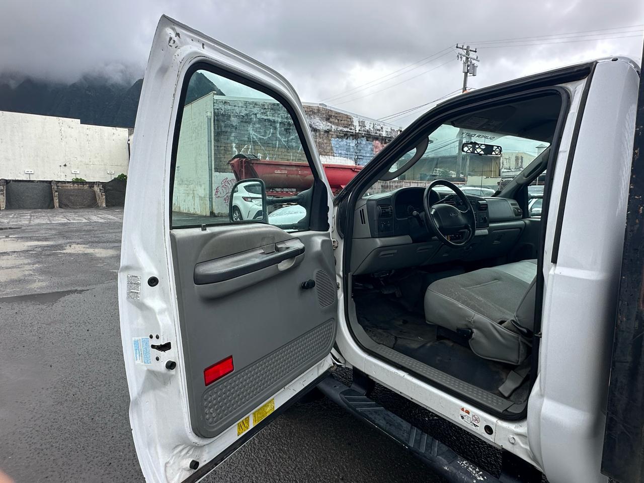 Ford F-450 SD Regular Cab DRW 2WD 2006