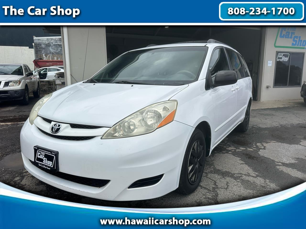Toyota Sienna CE FWD 7 Passenger 2010