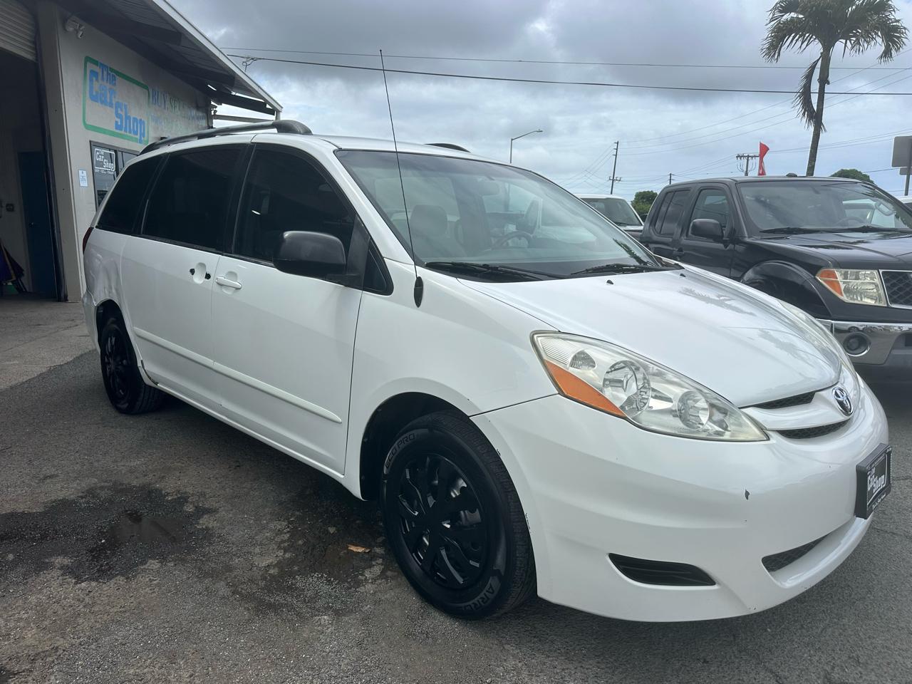Toyota Sienna LE FWD 8-Passenger Seating 2008