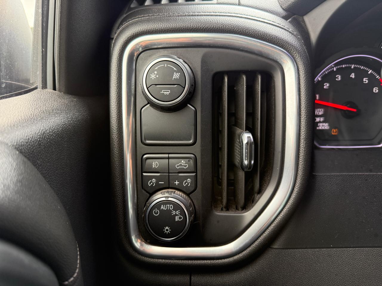 Chevrolet Silverado 1500 RST Crew Cab 2WD 2019