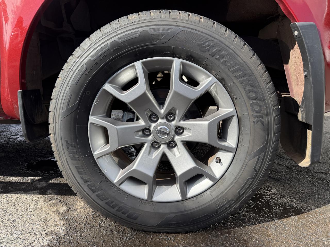 Nissan Frontier SV Crew Cab 2WD 2020