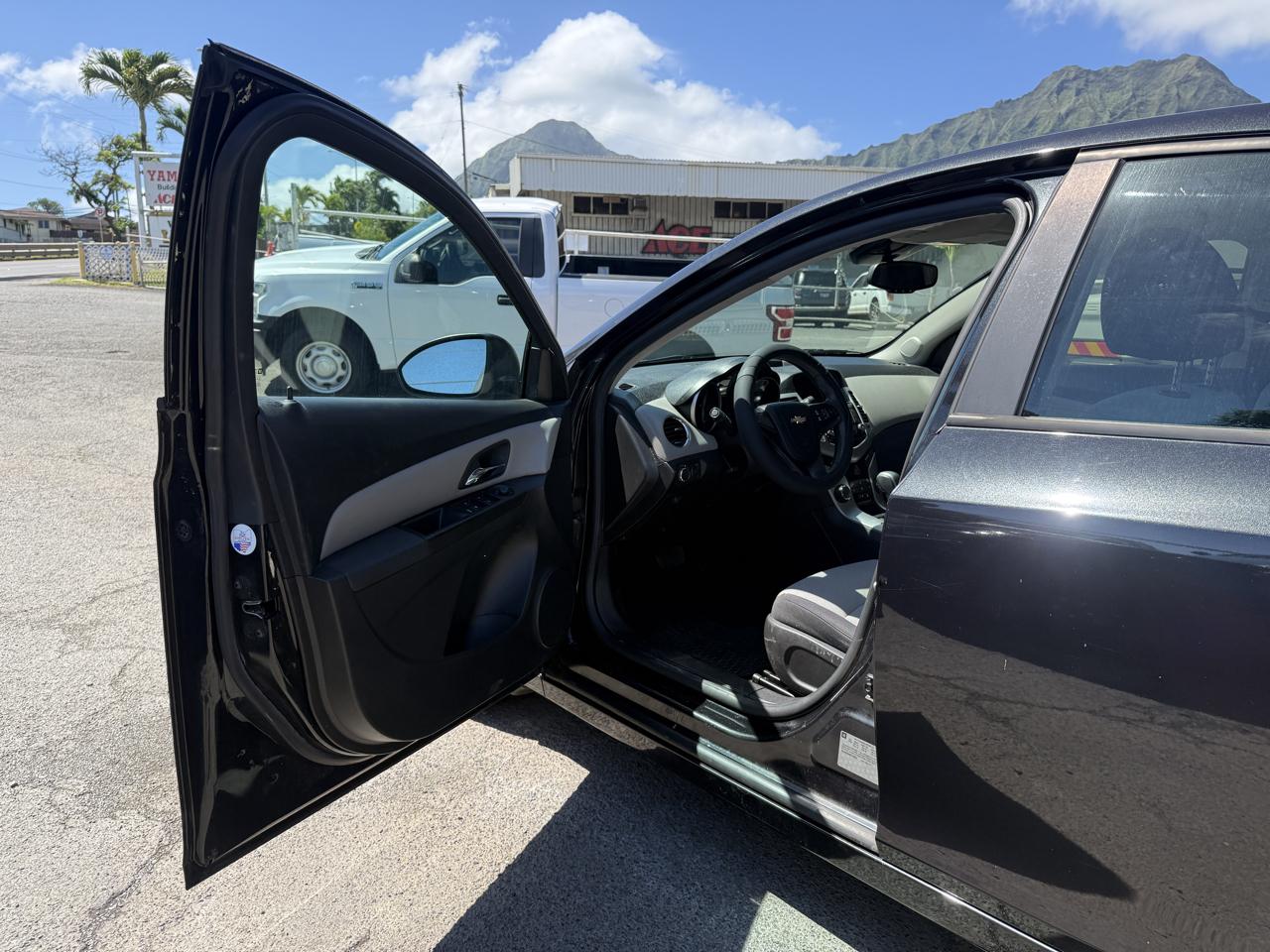Chevrolet Cruze LS Auto 2014