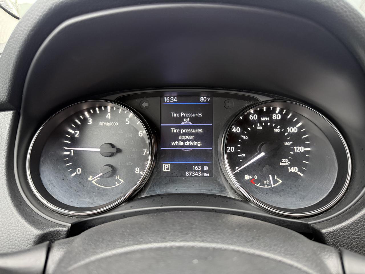 Nissan Rogue Sport S 2019
