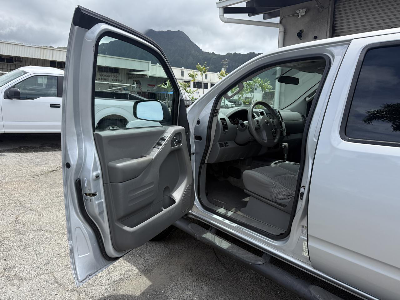 Nissan Frontier  2016