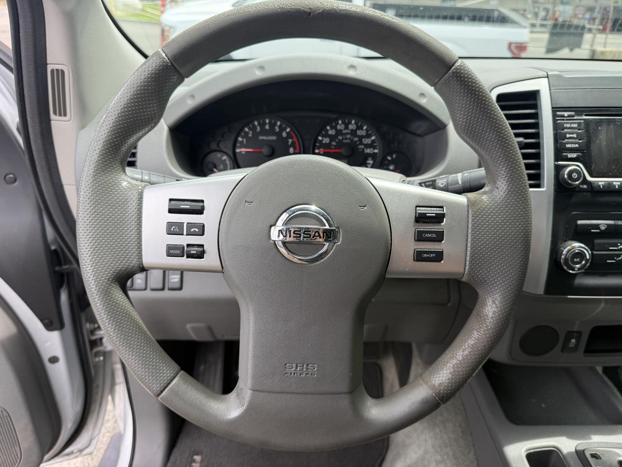 Nissan Frontier  2016