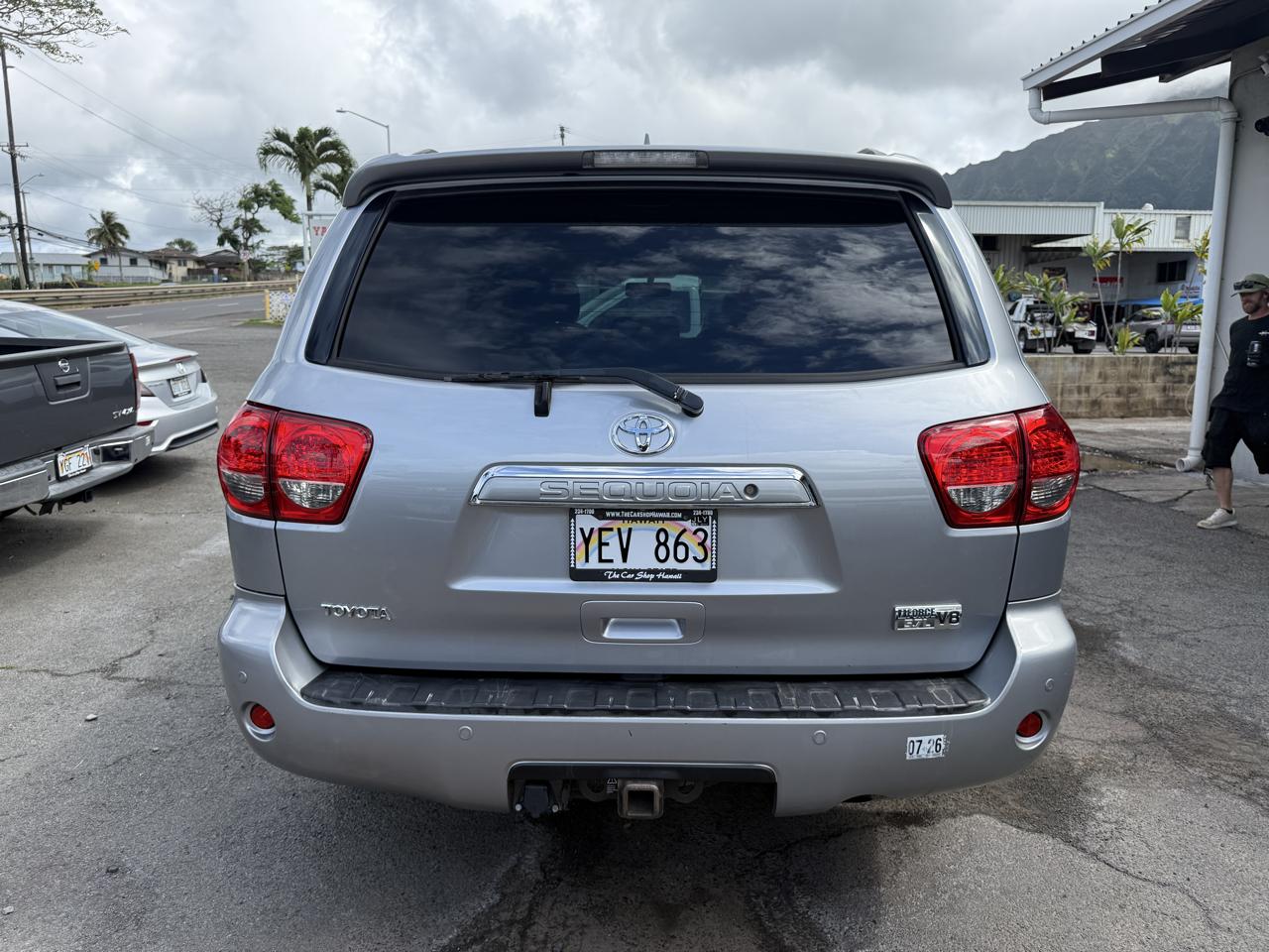 Toyota Sequoia Limited 2WD 2010
