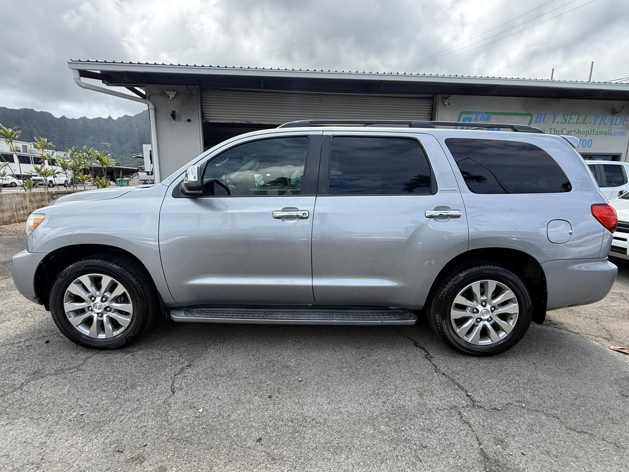 Toyota Sequoia Limited 2WD 2010