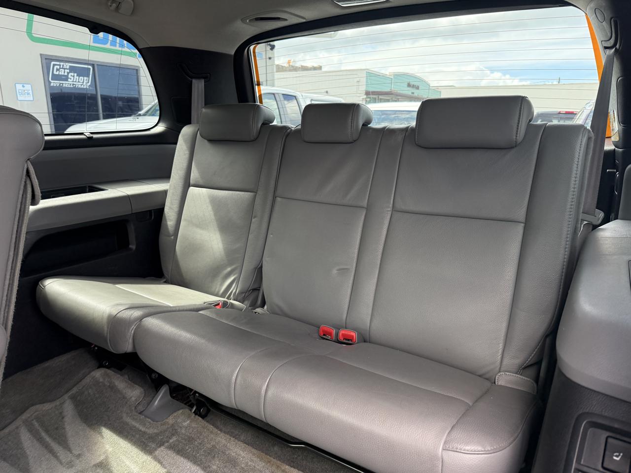 Toyota Sequoia Limited 2WD 2010
