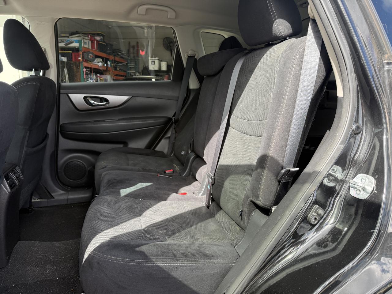 Nissan Rogue SV 2WD 2016
