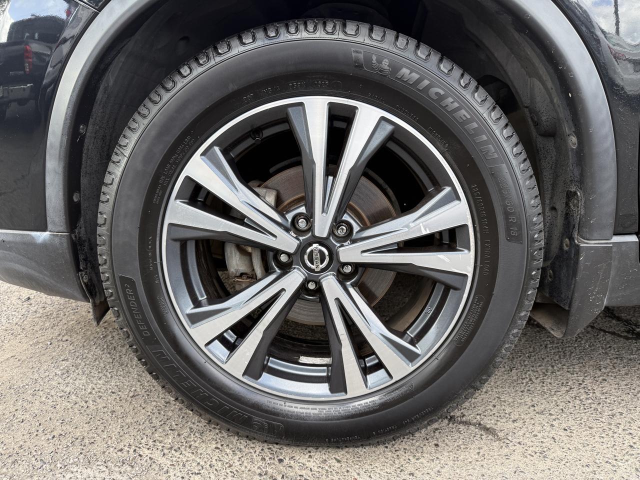 Nissan Rogue SV 2WD 2016