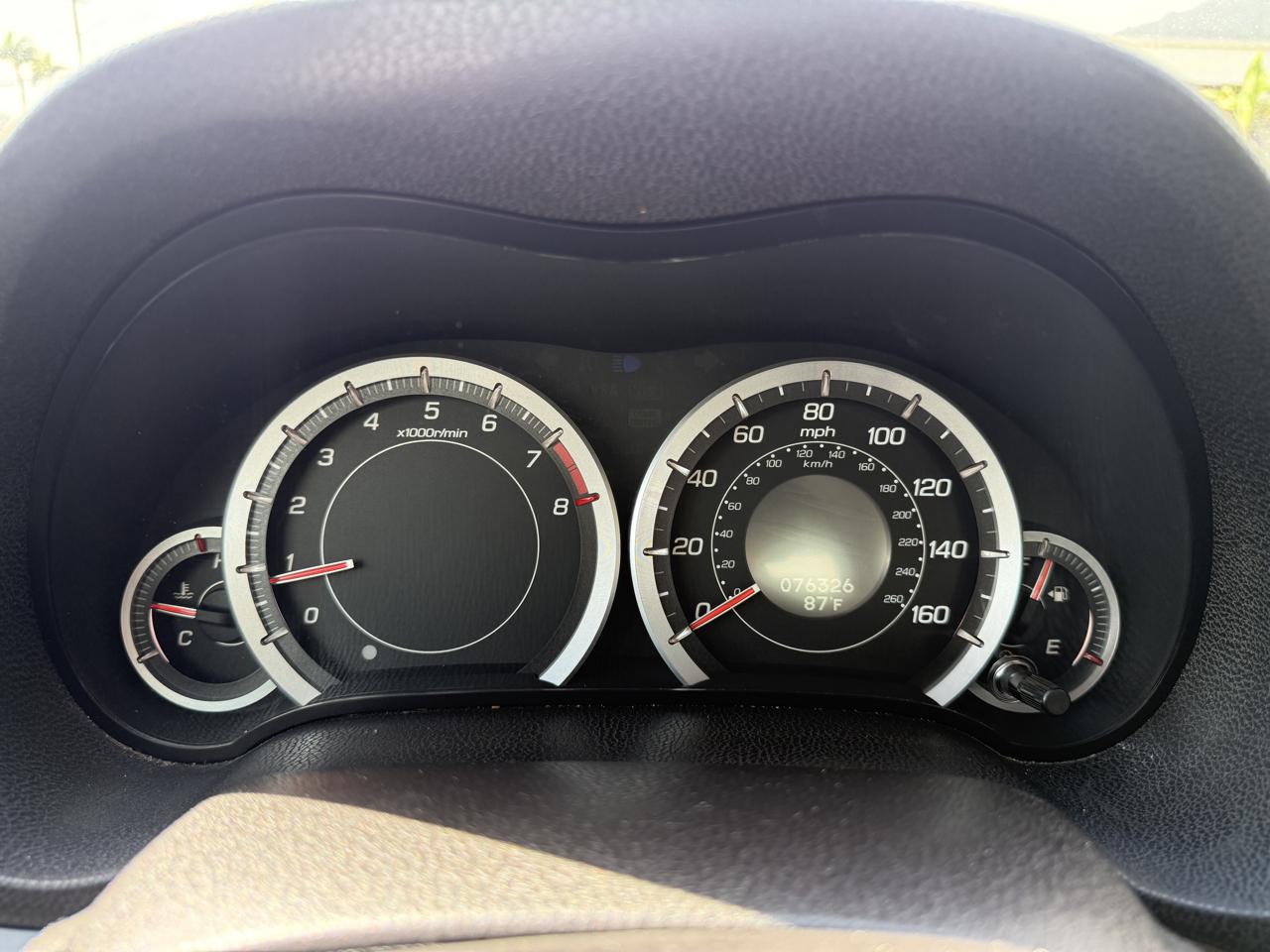 Acura TSX 6-speed MT 2010