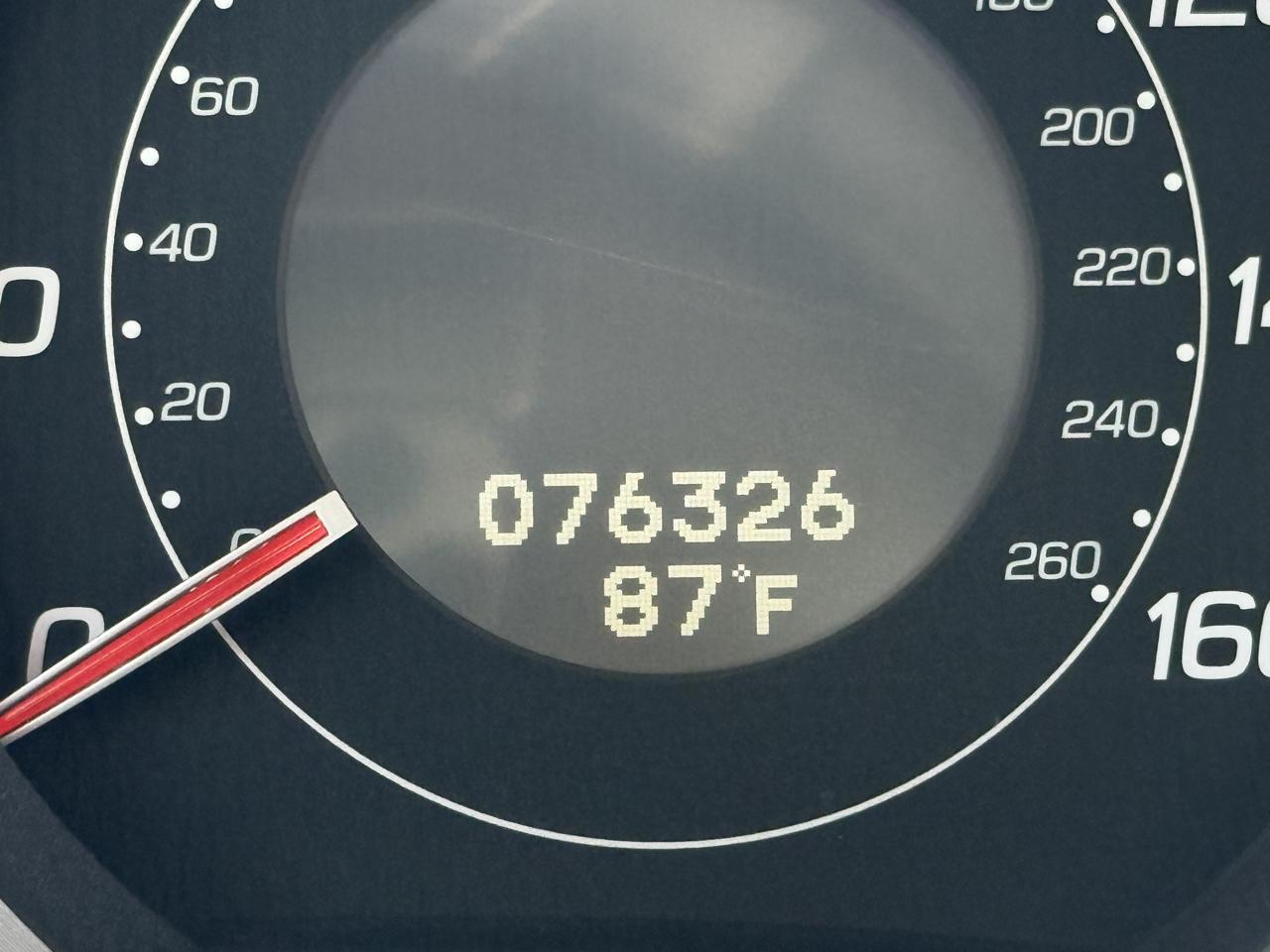 Acura TSX 6-speed MT 2010