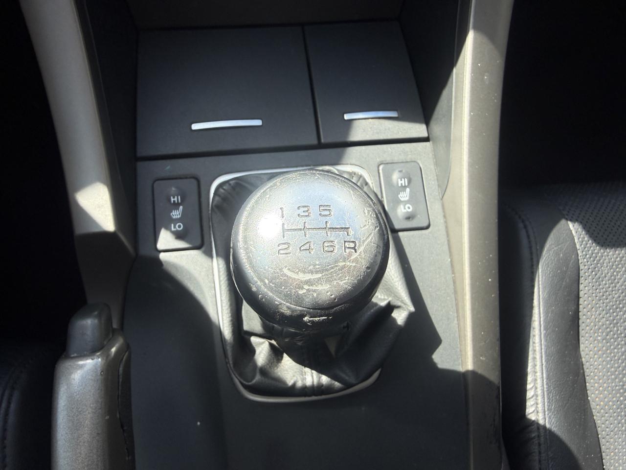 Acura TSX 6-speed MT 2010