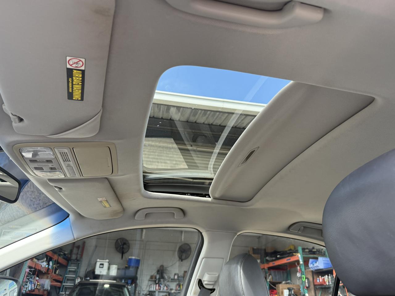 Acura TSX 6-speed MT 2010