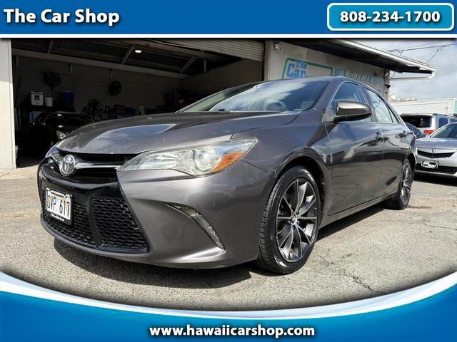 Gray 2015 Toyota Camry Sedan Front-Wheel Drive Automatic