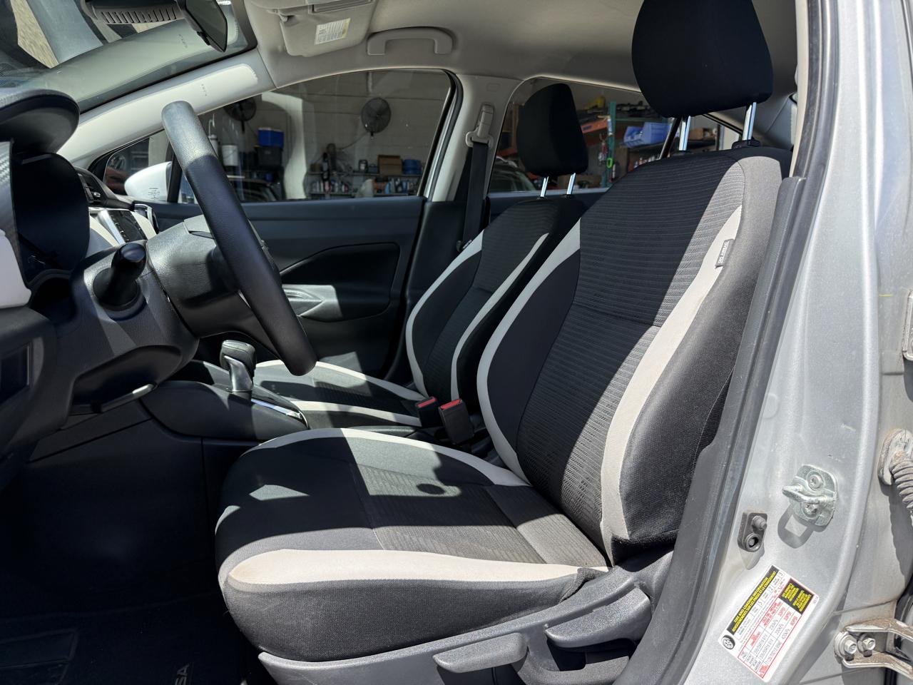 Nissan Versa SV 2021