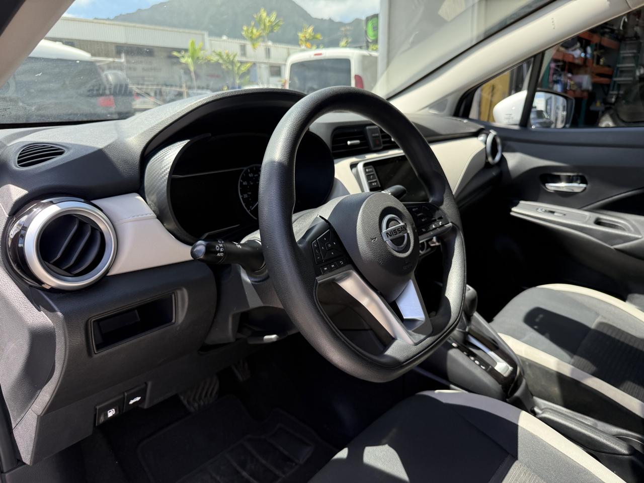Nissan Versa SV 2021