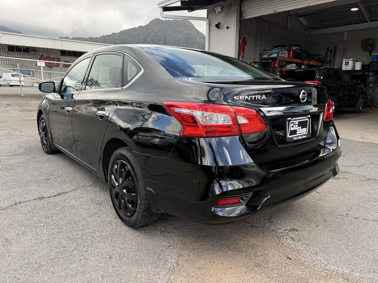 Nissan Sentra S 2019