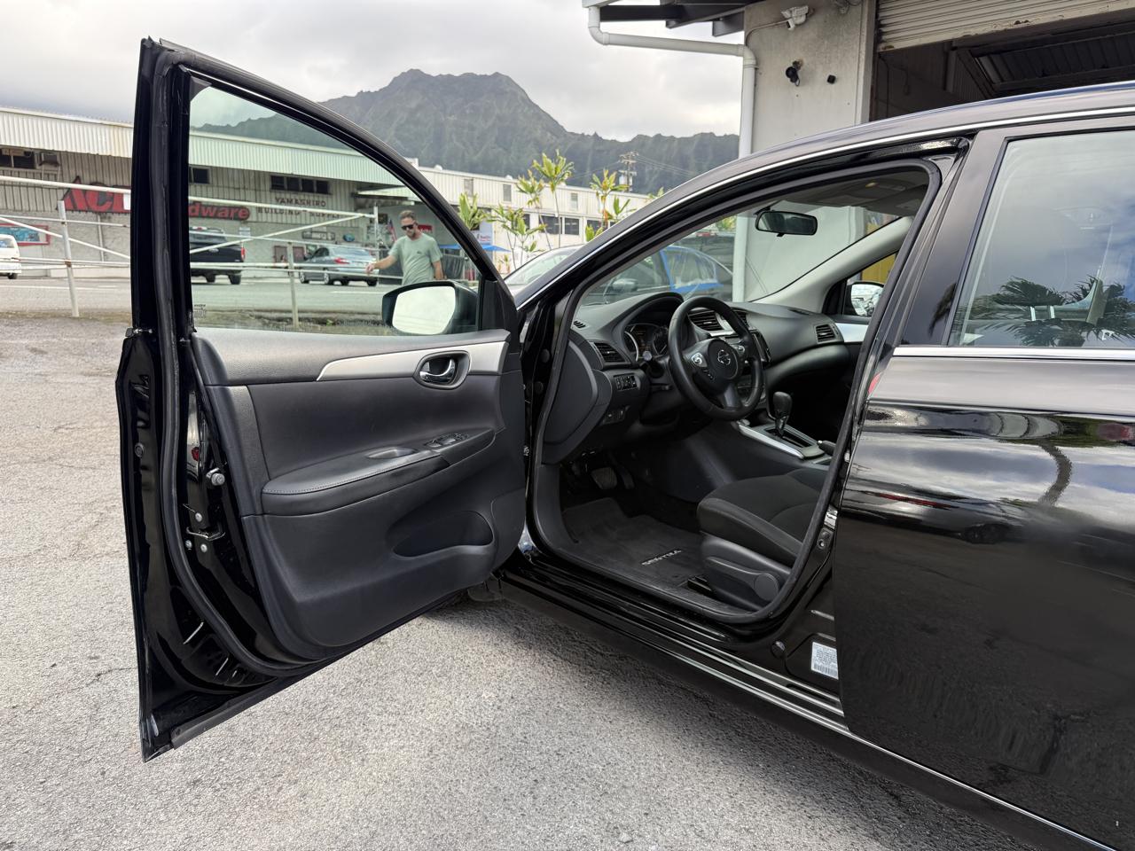 Nissan Sentra S 2019