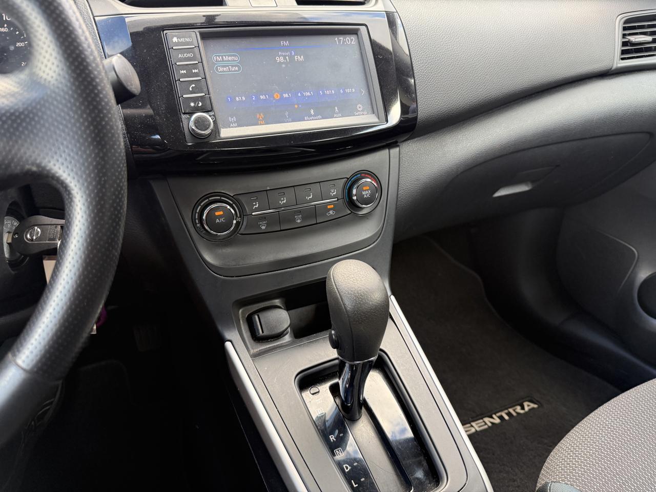Nissan Sentra S 2019