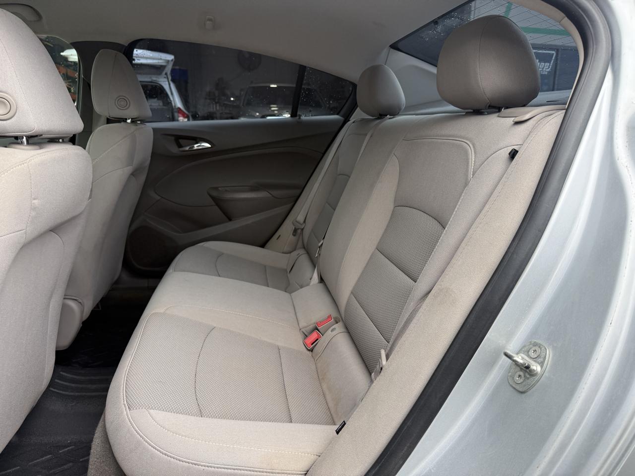 Chevrolet Cruze LS Auto 2018